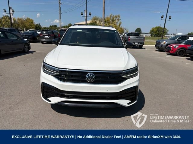 Used 2022 Volkswagen Tiguan SE R-Line FWD image 2