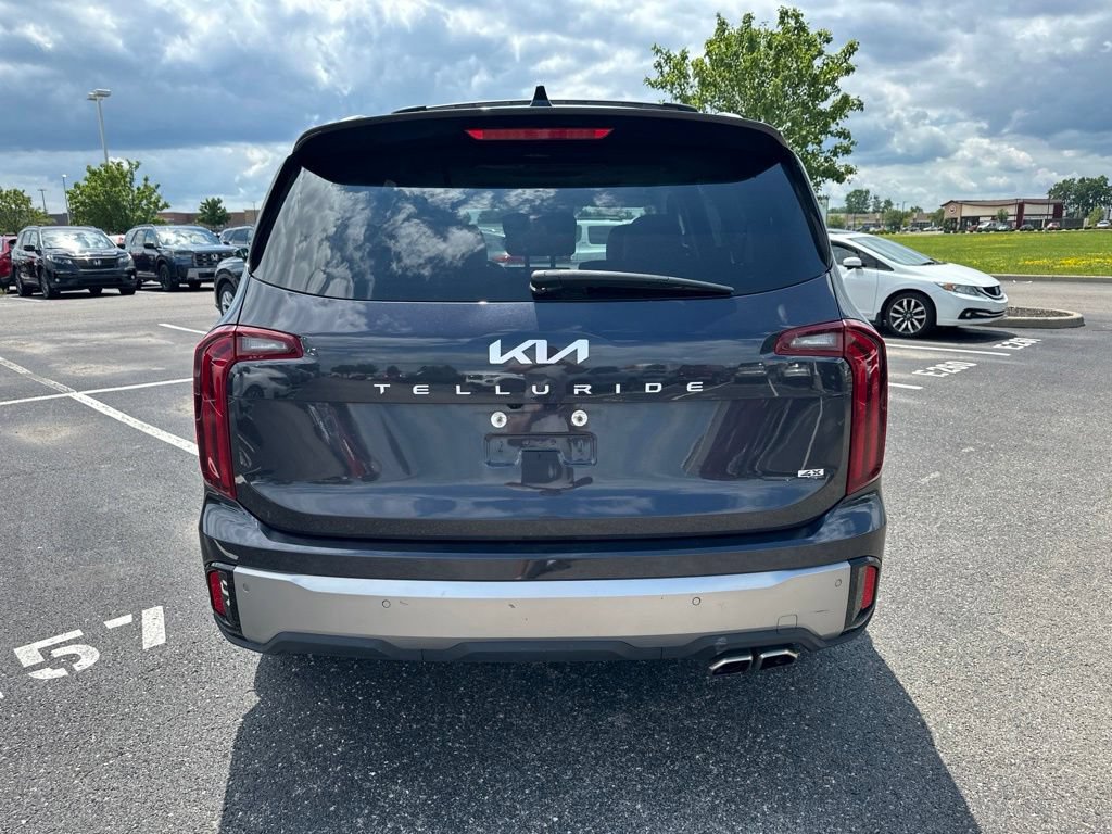 Used 2025 Kia Telluride S AWD/4WD image 9