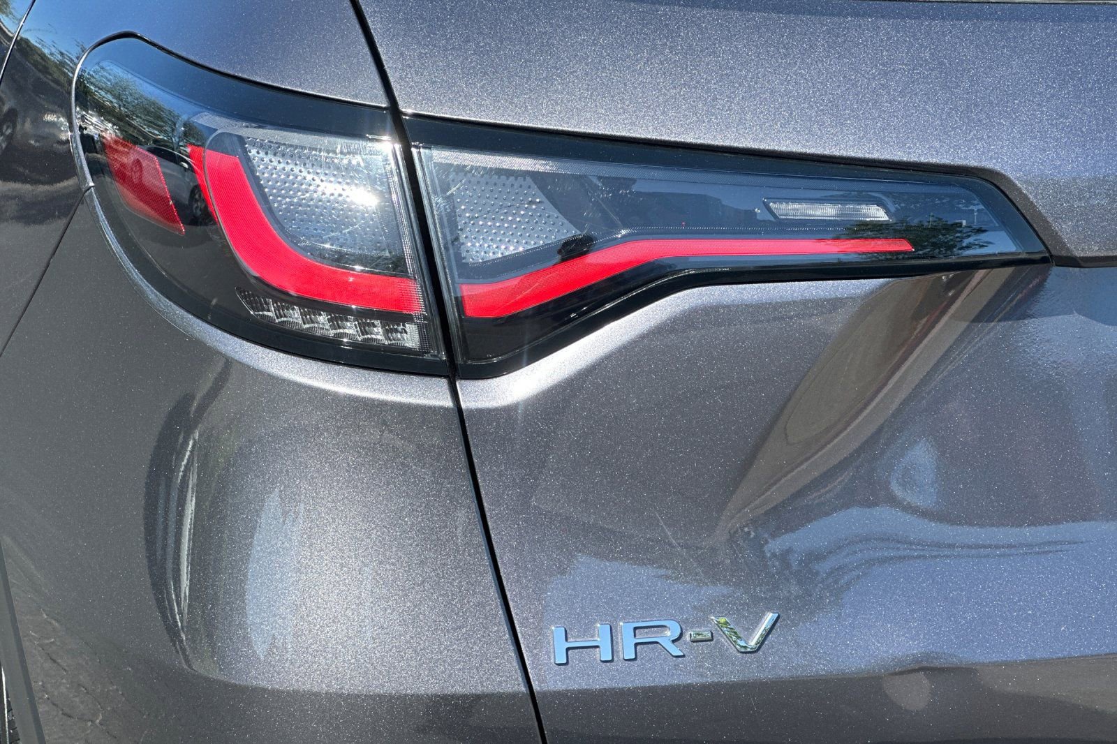 Certified 2024 Honda HR-V LX image 33