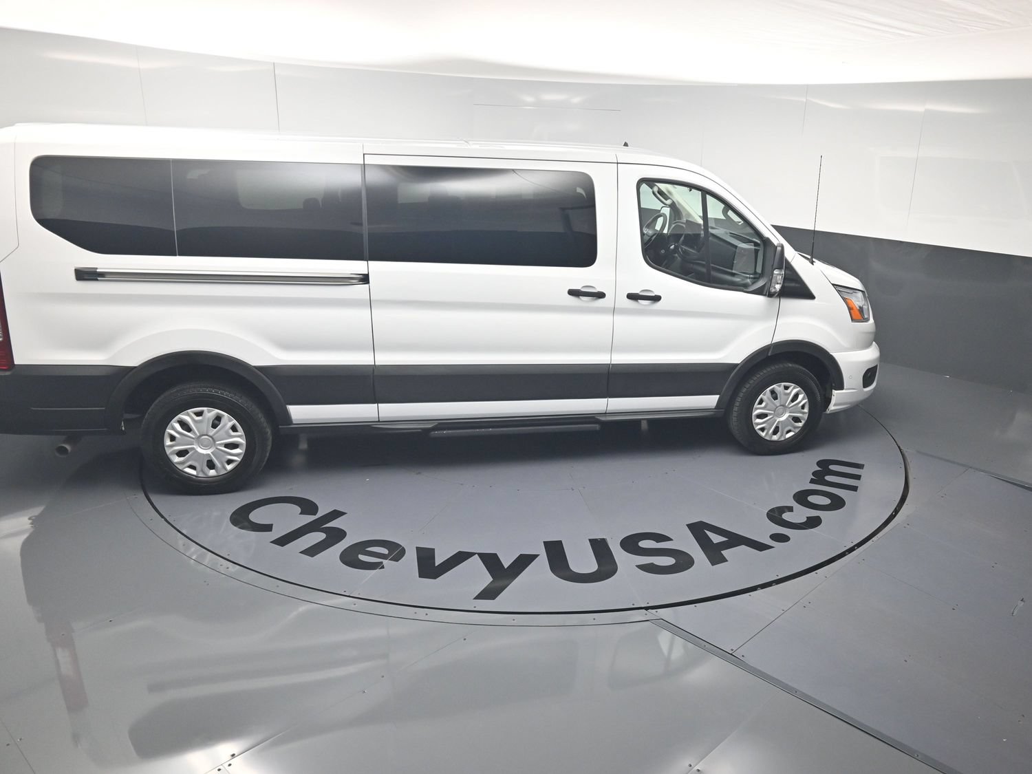Used 2022 Ford Transit 350 XLT RWD image 34