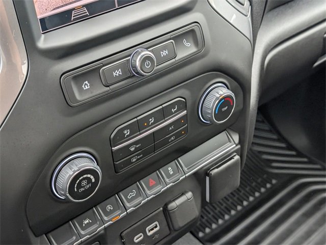 Certified 2025 Chevrolet Silverado 1500 Custom w/ Turbomax Blackout Package image 19