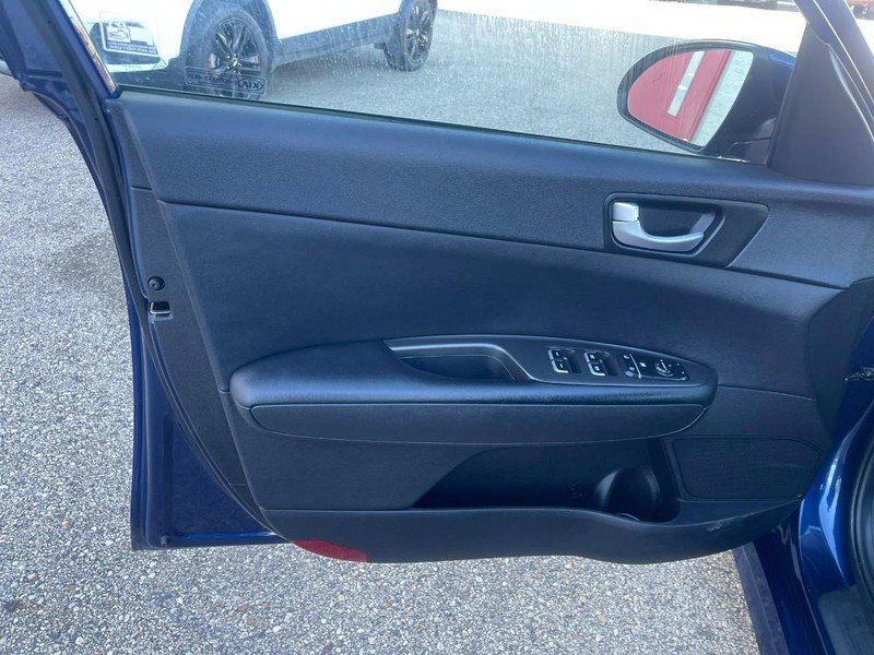 Used 2018 Kia Optima LX w/ Convenience Package image 19