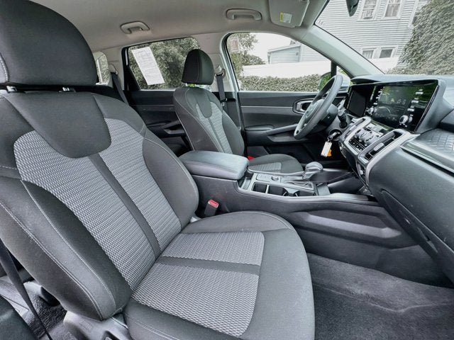Certified 2023 Kia Sorento LX AWD/4WD image 26