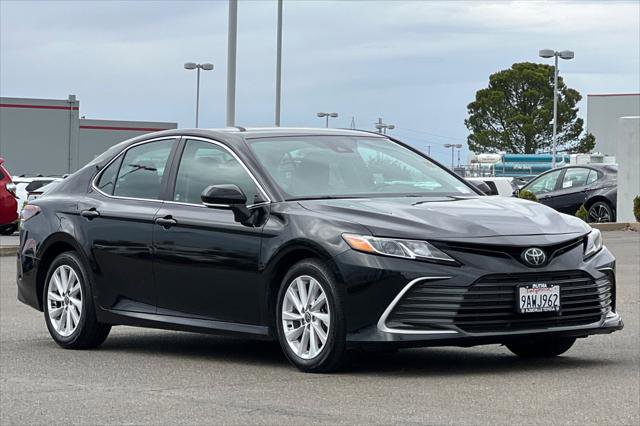 Certified 2022 Toyota Camry LE w/ Convenience Package FWD image 5