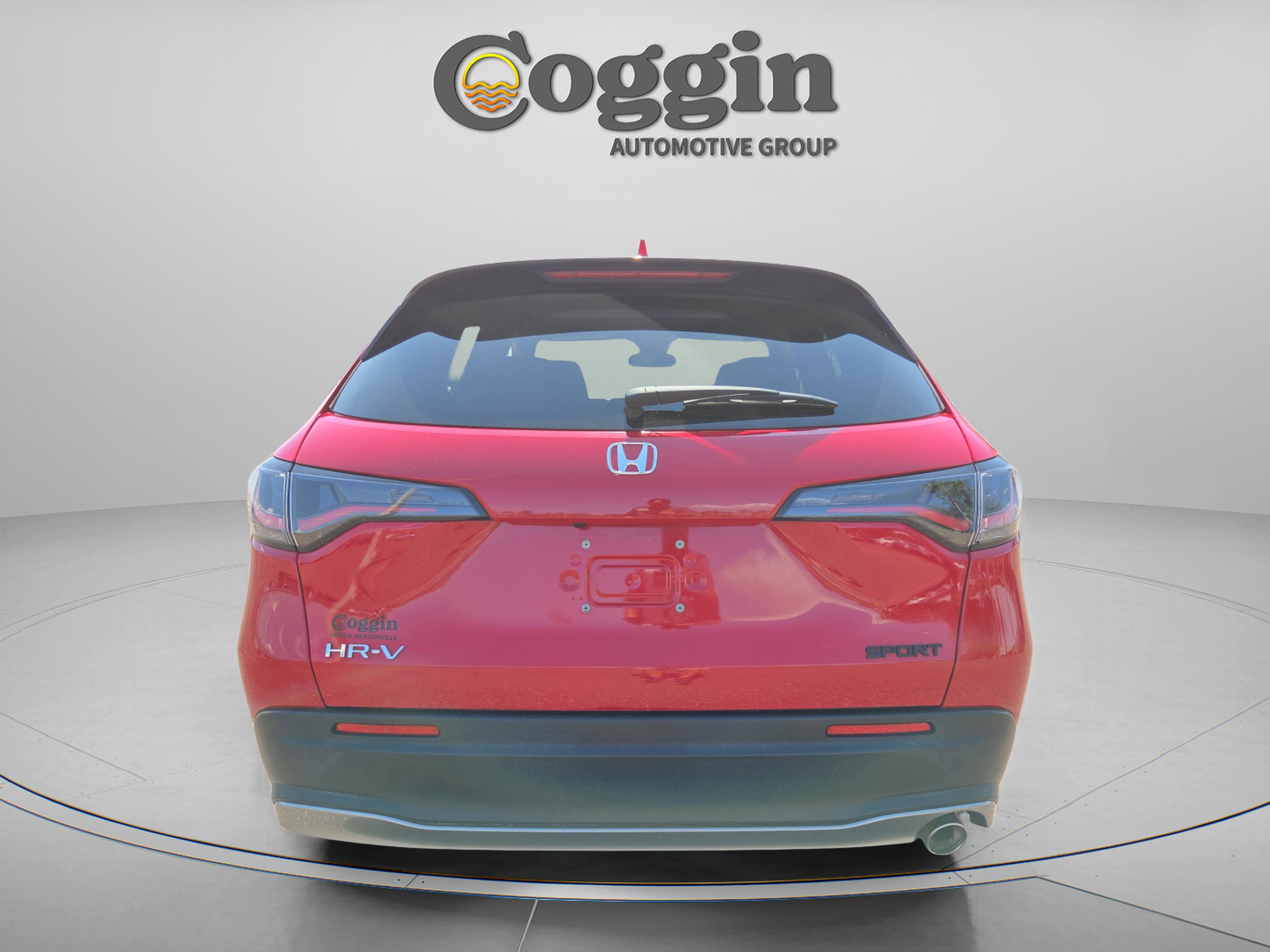 Used 2024 Honda HR-V Sport image 8