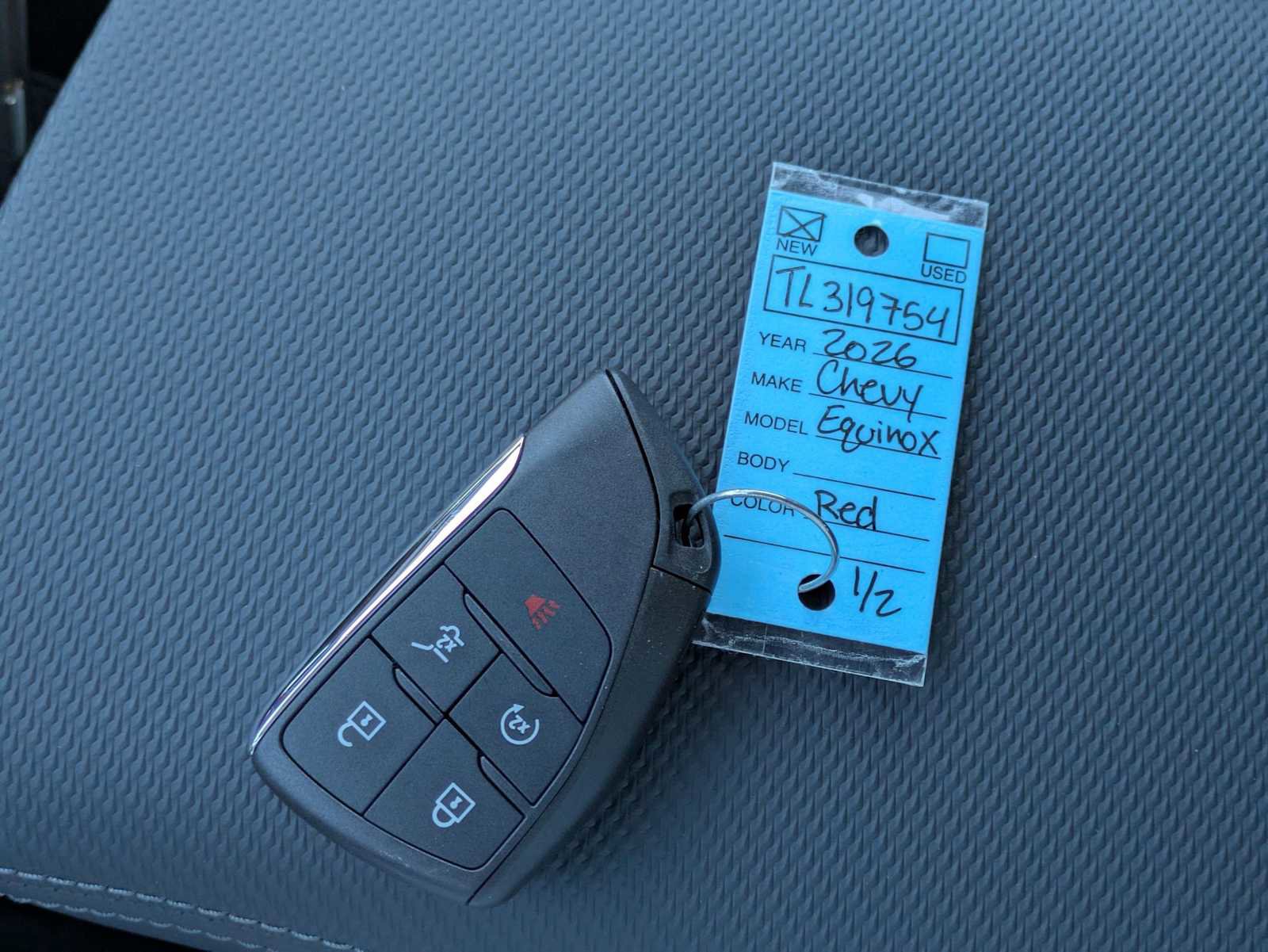 New 2026 Chevrolet Equinox LT w/ Convenience Package II AWD/4WD image 33
