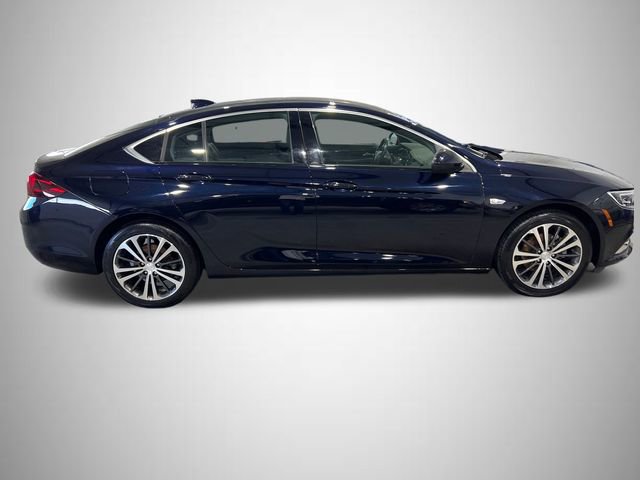 Used 2018 Buick Regal Essence w/ Driver Confidence Package #1 image 6