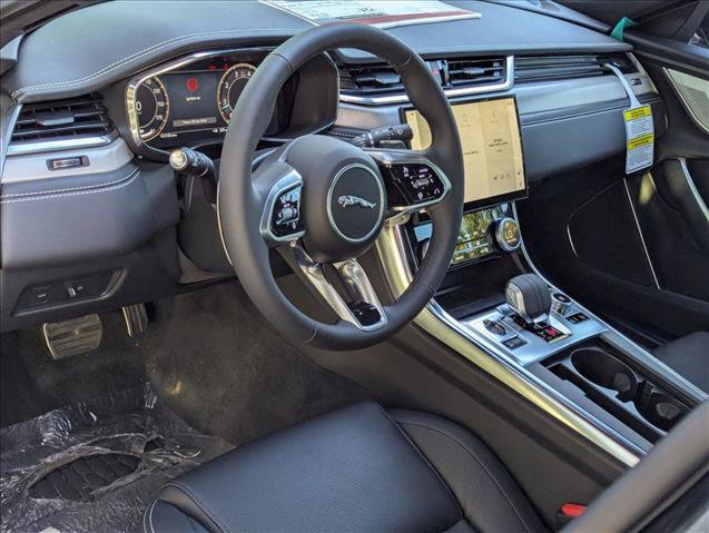 New 2024 Jaguar XF R-Dynamic SE AWD/4WD image 3