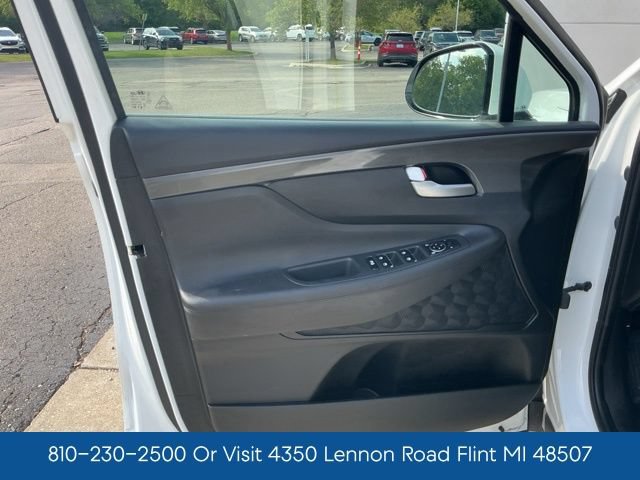 Certified 2022 Hyundai Santa Fe SEL w/ Convenience Package AWD/4WD image 15