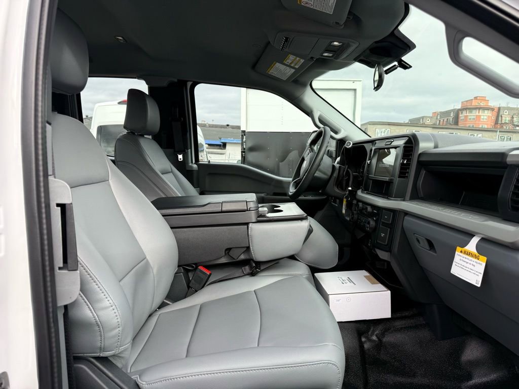 New 2026 Ford F550 4x4 Supercab Super Duty image 22