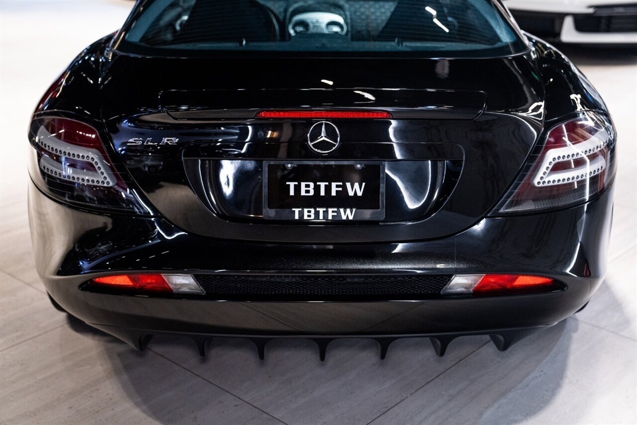 Used 2006 Mercedes-Benz SLR image 12