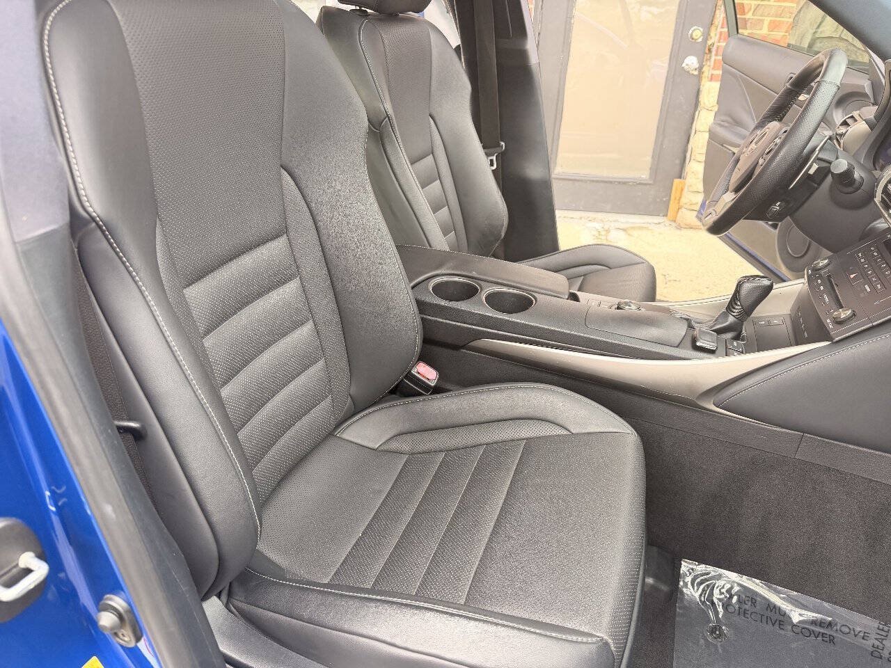 Used 2016 Lexus IS 350 w/ F Sport Package RWD image 18