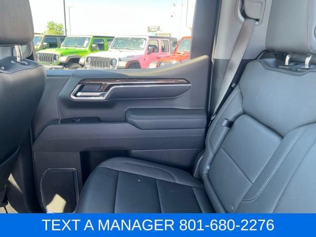 Used 2025 GMC Sierra 1500 Elevation w/ Elevation Premium Package AWD/4WD image 32