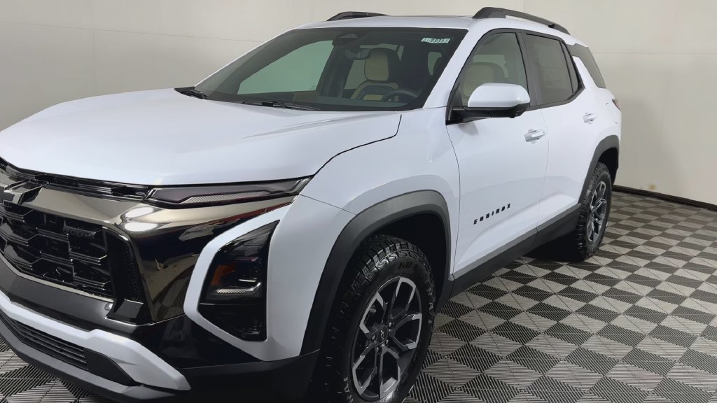 New 2027 Chevrolet Equinox ACTIV w/ Safety and Technology Package AWD/4WD image 5