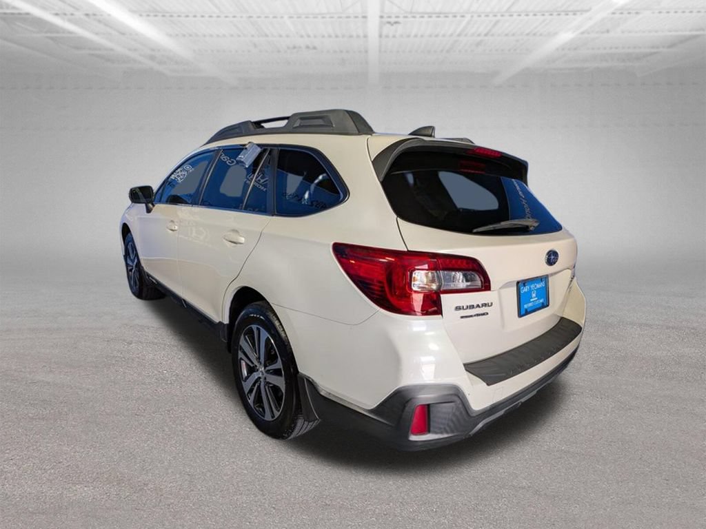 Used 2018 Subaru Outback 2.5i Limited AWD/4WD image 7