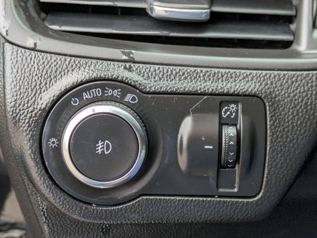 Used 2017 Buick Envision Essence image 23