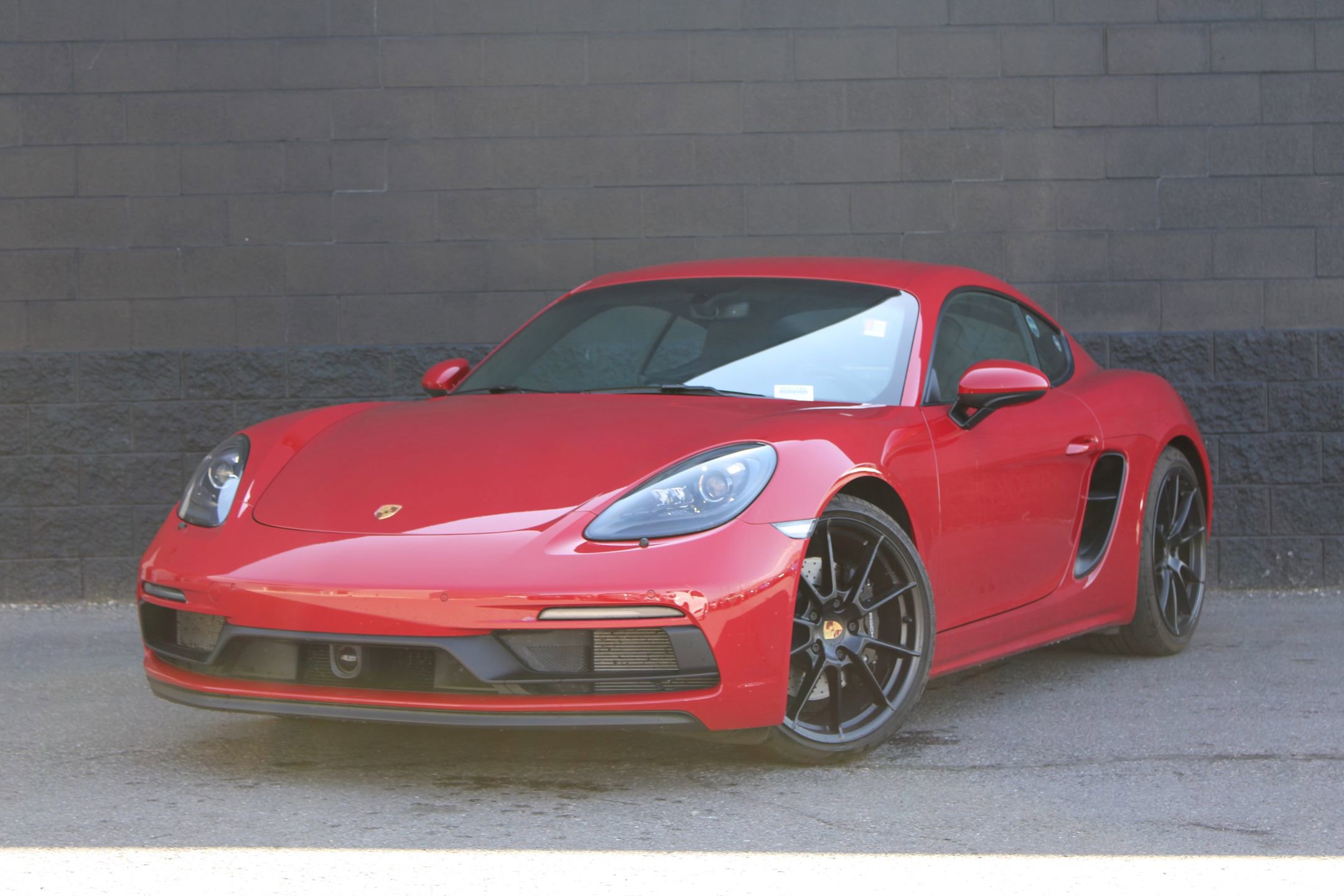 Used 2023 Porsche 718 Cayman GT4 image 1