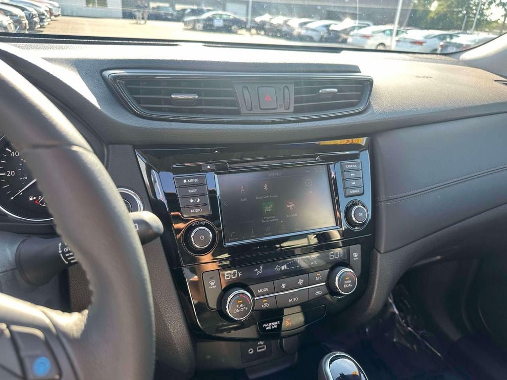 Used 2019 Nissan Rogue SL w/ Premium Package AWD/4WD image 30
