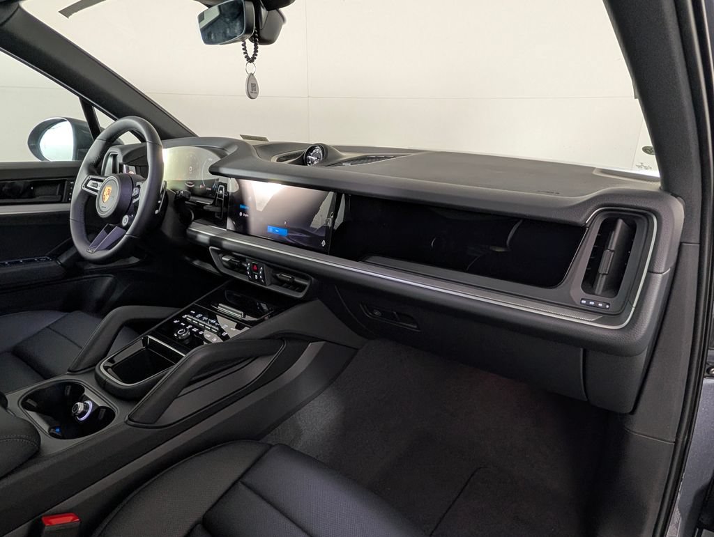 New 2026 Porsche Cayenne E-Hybrid AWD/4WD image 19