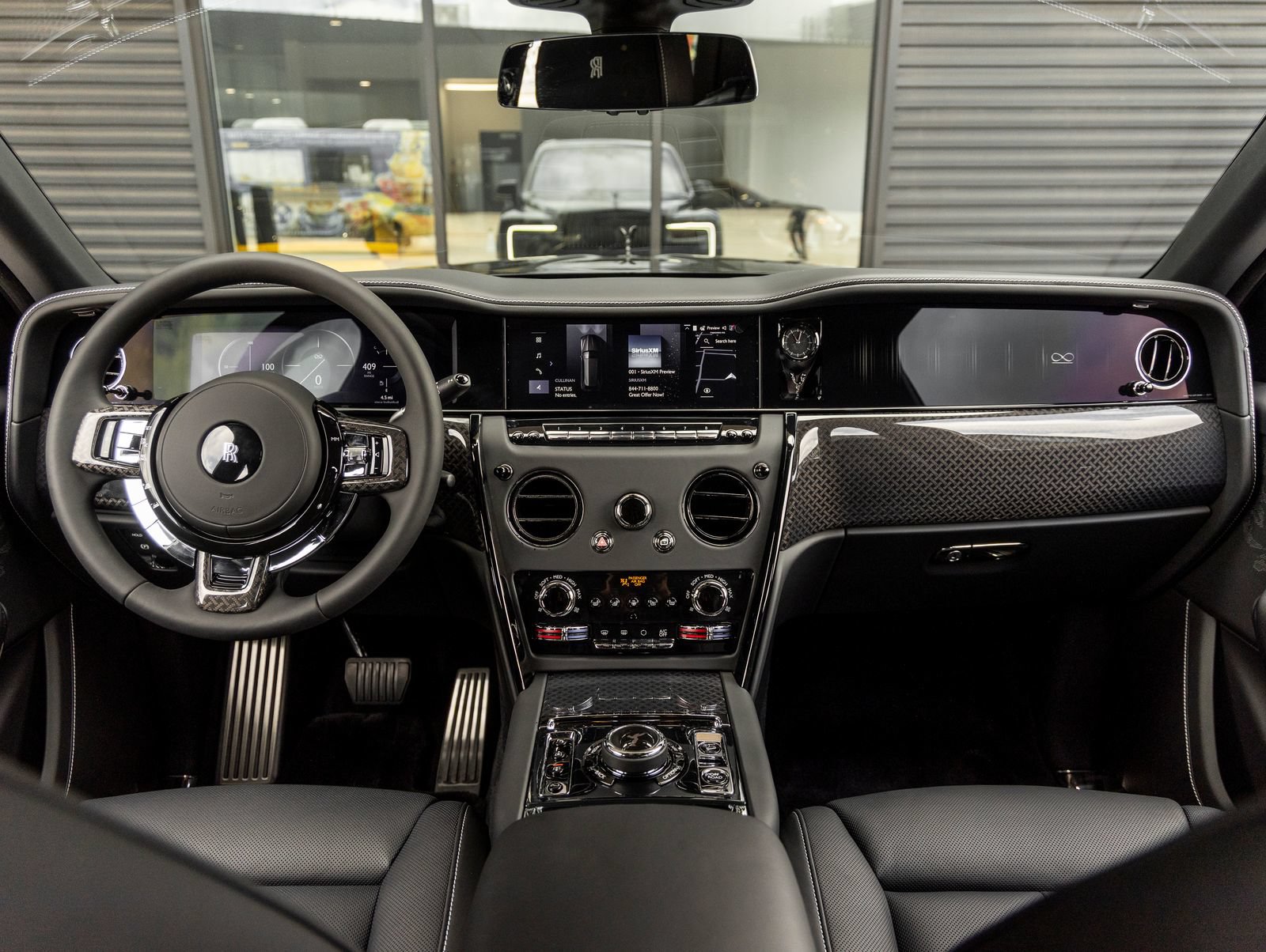 New 2027 Rolls-Royce Cullinan Black Badge AWD/4WD image 4