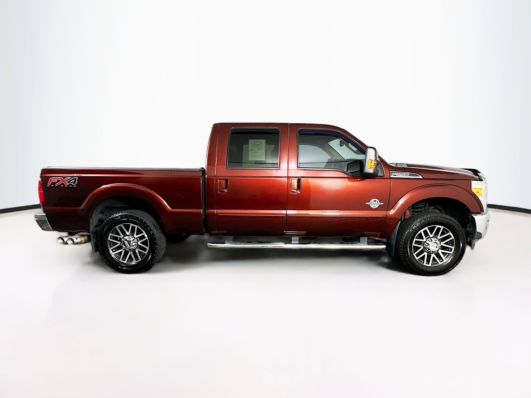 Used 2015 Ford F250 Lariat w/ Lariat Interior Package AWD/4WD image 10