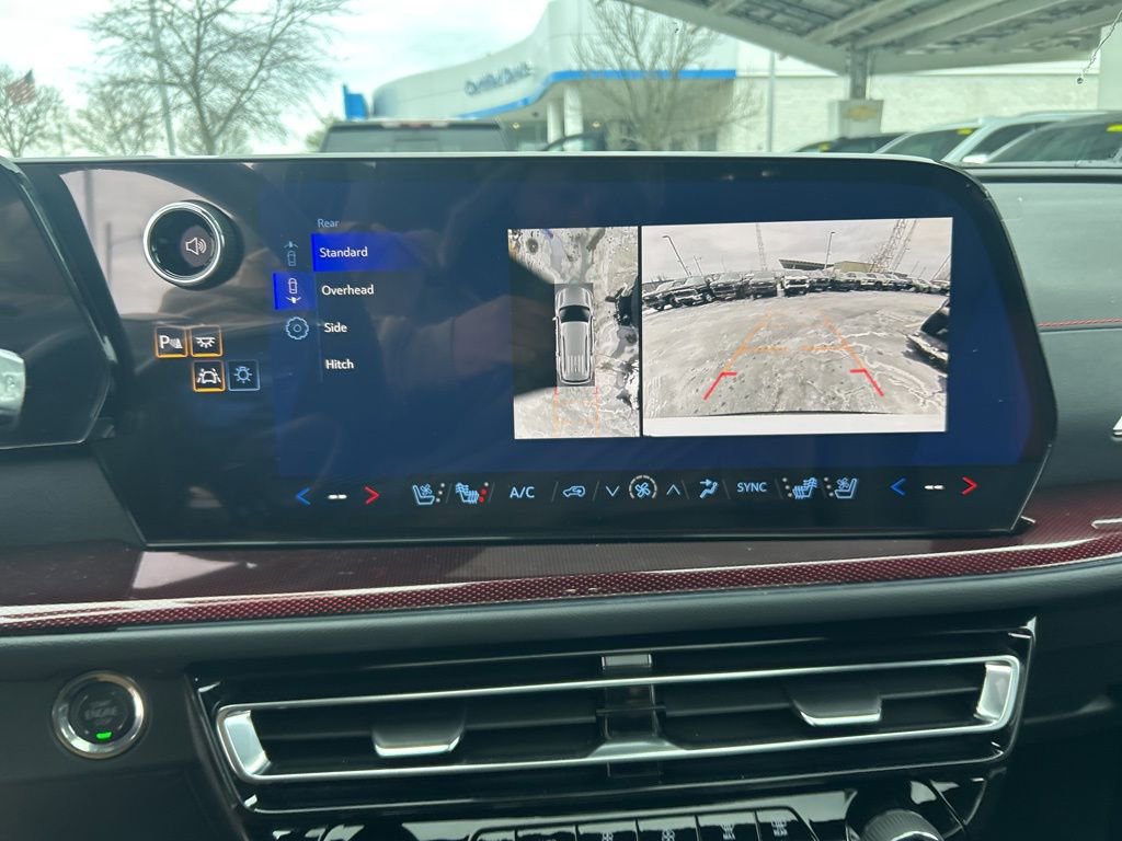 New 2026 Chevrolet Traverse RS image 9