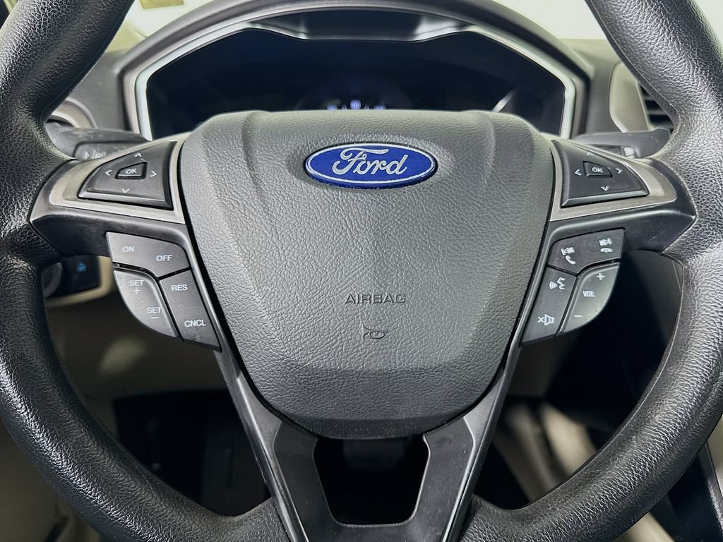 Used 2019 Ford Fusion SE FWD image 35