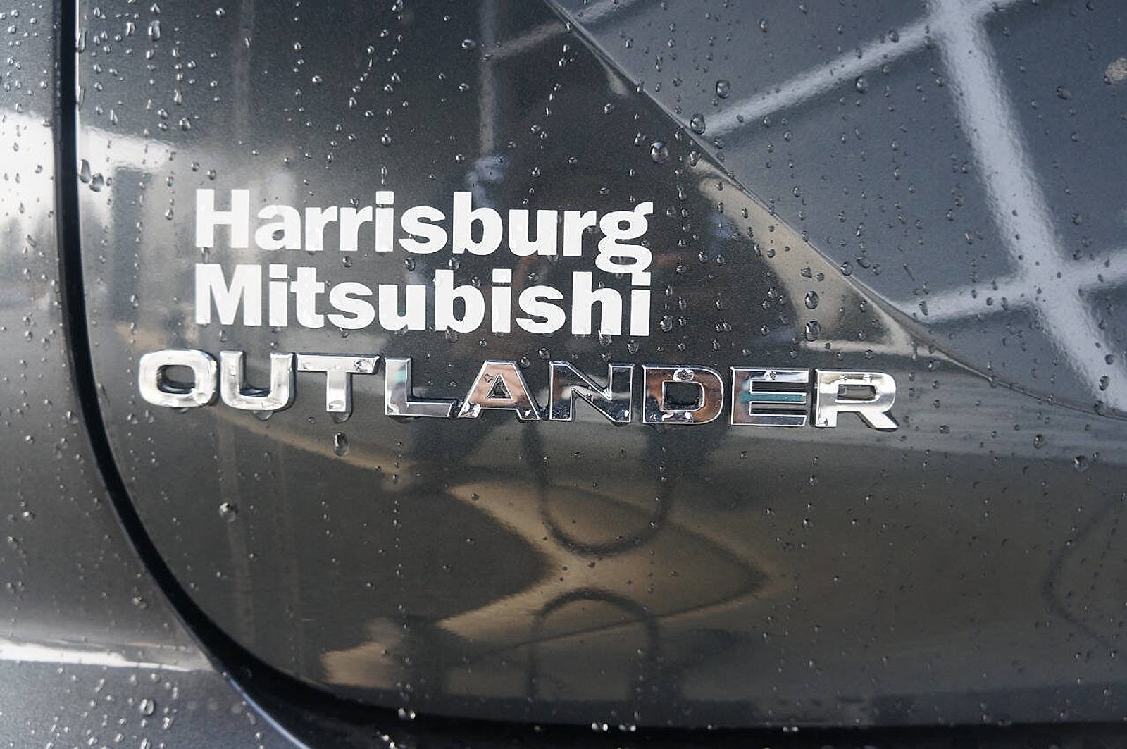 New 2025 Mitsubishi Outlander SE image 11