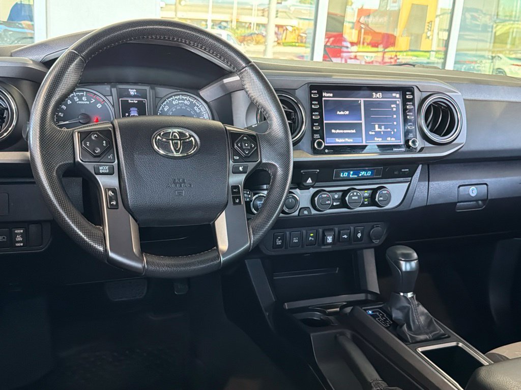 Certified 2021 Toyota Tacoma TRD Off-Road w/ Technology Package AWD/4WD image 32