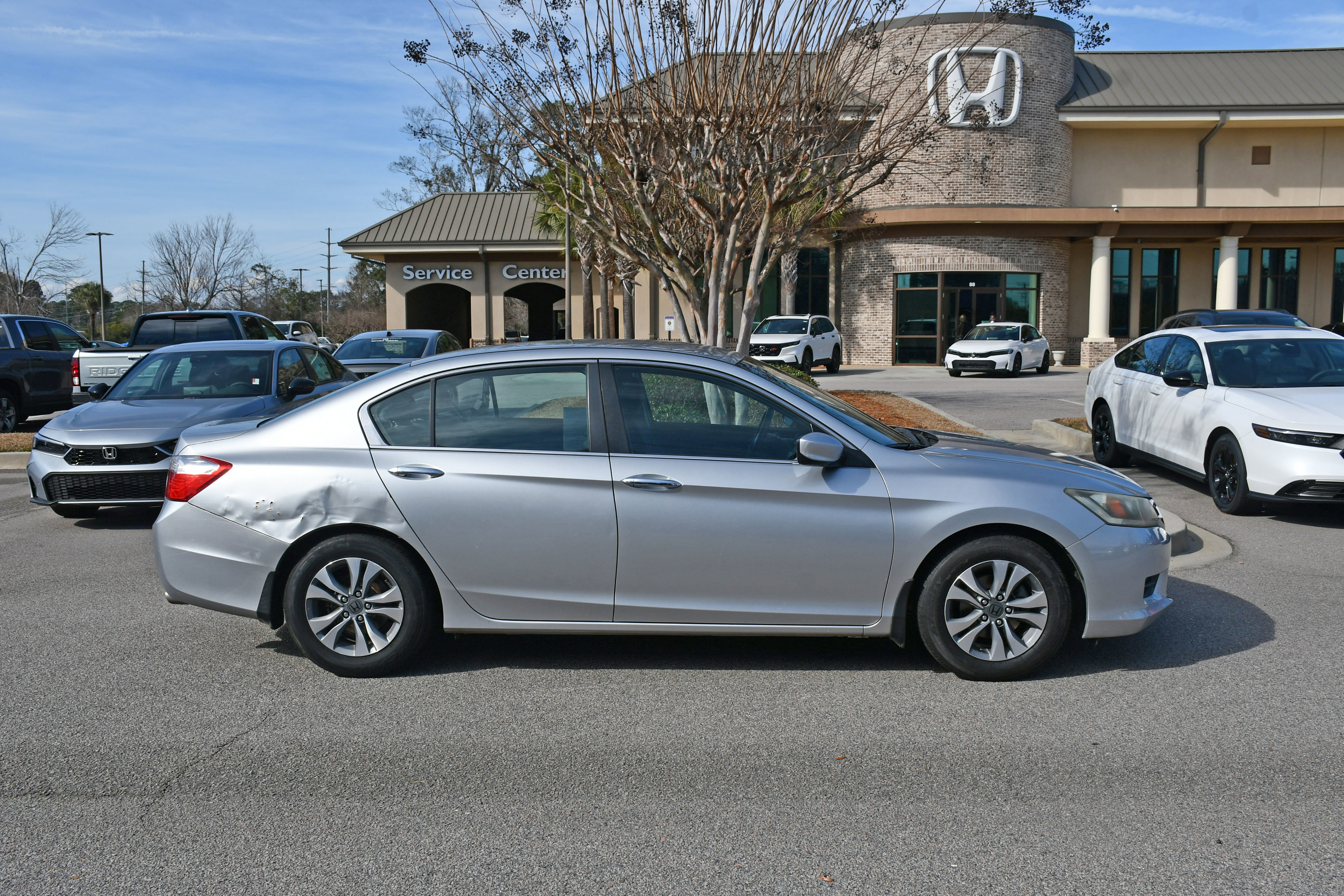 Used 2014 Honda Accord LX image 5
