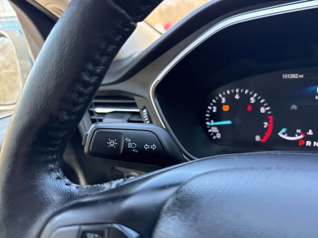 Used 2020 Ford Escape SEL image 21