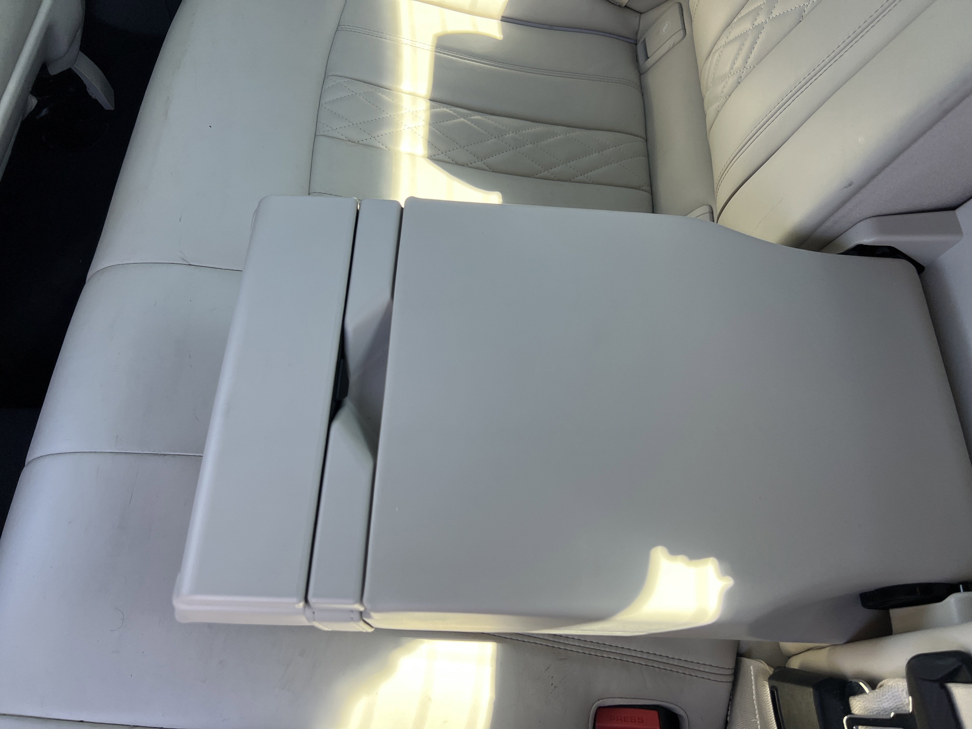 Used 2019 BMW 540i w/ Luxury Seating Package RWD image 43