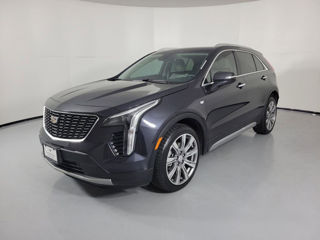 Certified 2023 Cadillac XT4 Premium Luxury image 2
