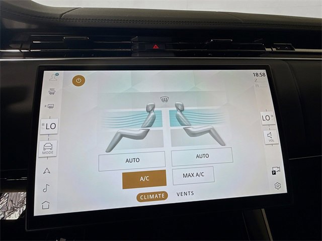 New 2025 Land Rover Range Rover Sport image 18