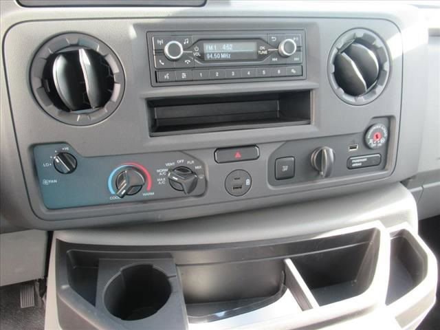 New 2024 Ford E-450 and Econoline 450 Super Duty w/ Power Windows & Locks Group RWD image 19