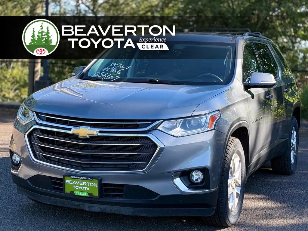 Used 2020 Chevrolet Traverse LT w/ Driver Confidence II Package AWD/4WD image 1