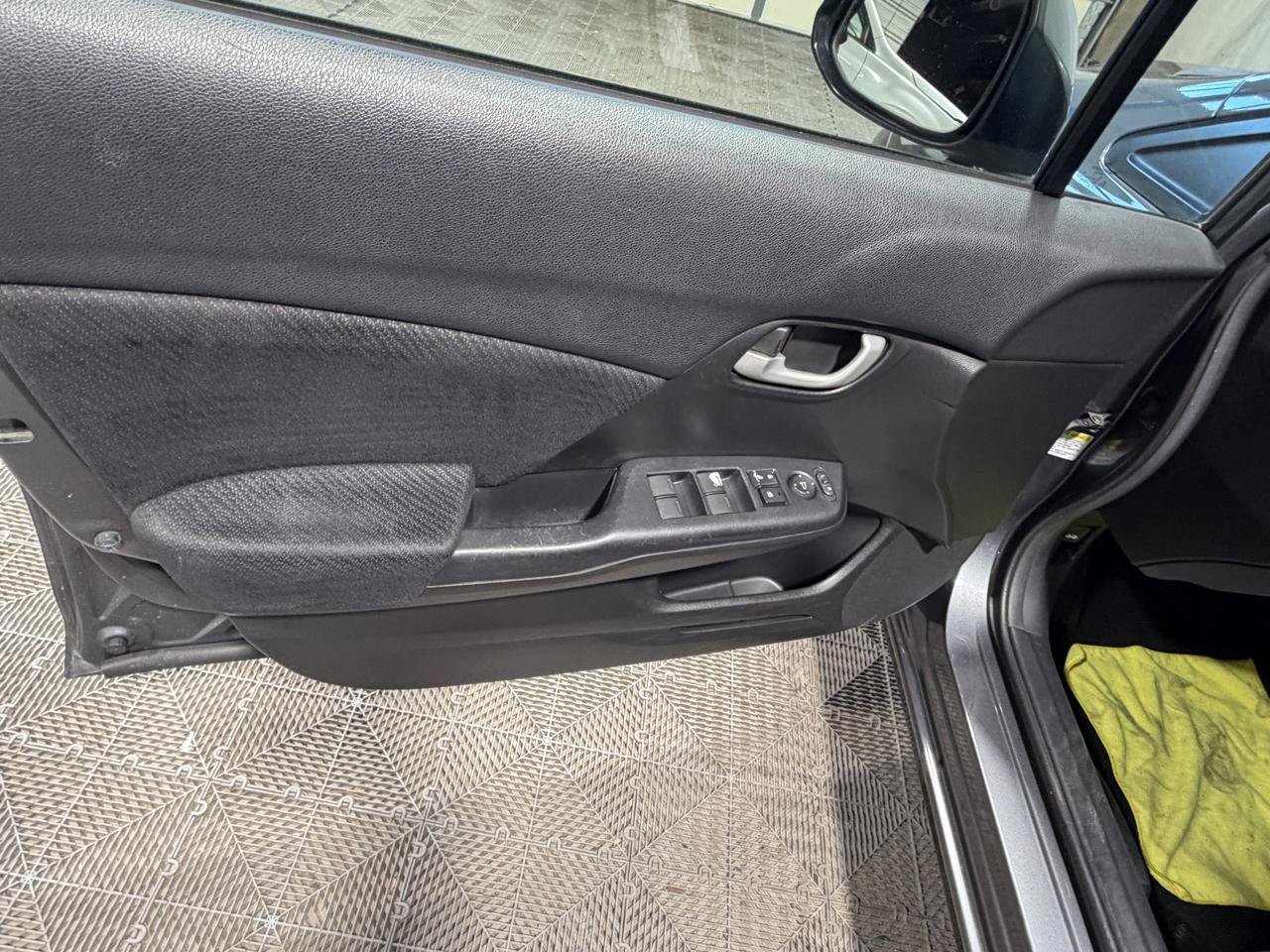 Used 2013 Honda Civic LX image 24