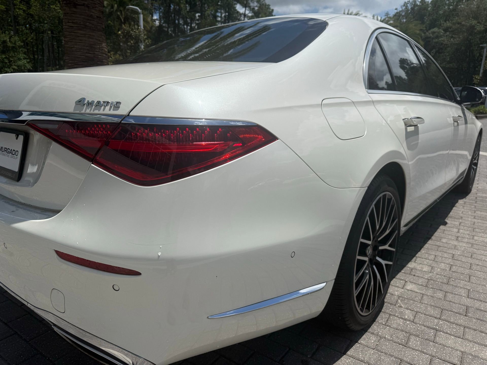 Used 2022 Mercedes-Benz S 500 4MATIC image 16