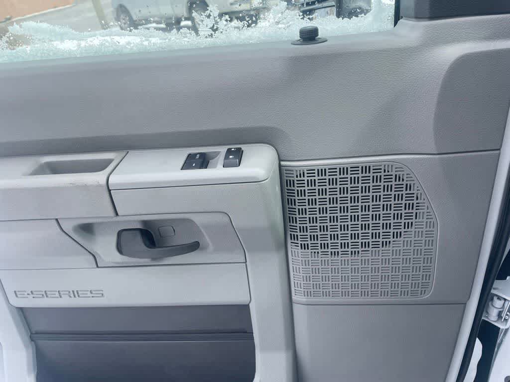 New 2024 Ford E-450 and Econoline 450 Super Duty w/ Power Windows & Locks Group RWD image 11