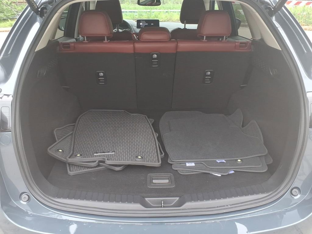 Used 2023 MAZDA CX-5 Carbon Edition image 21