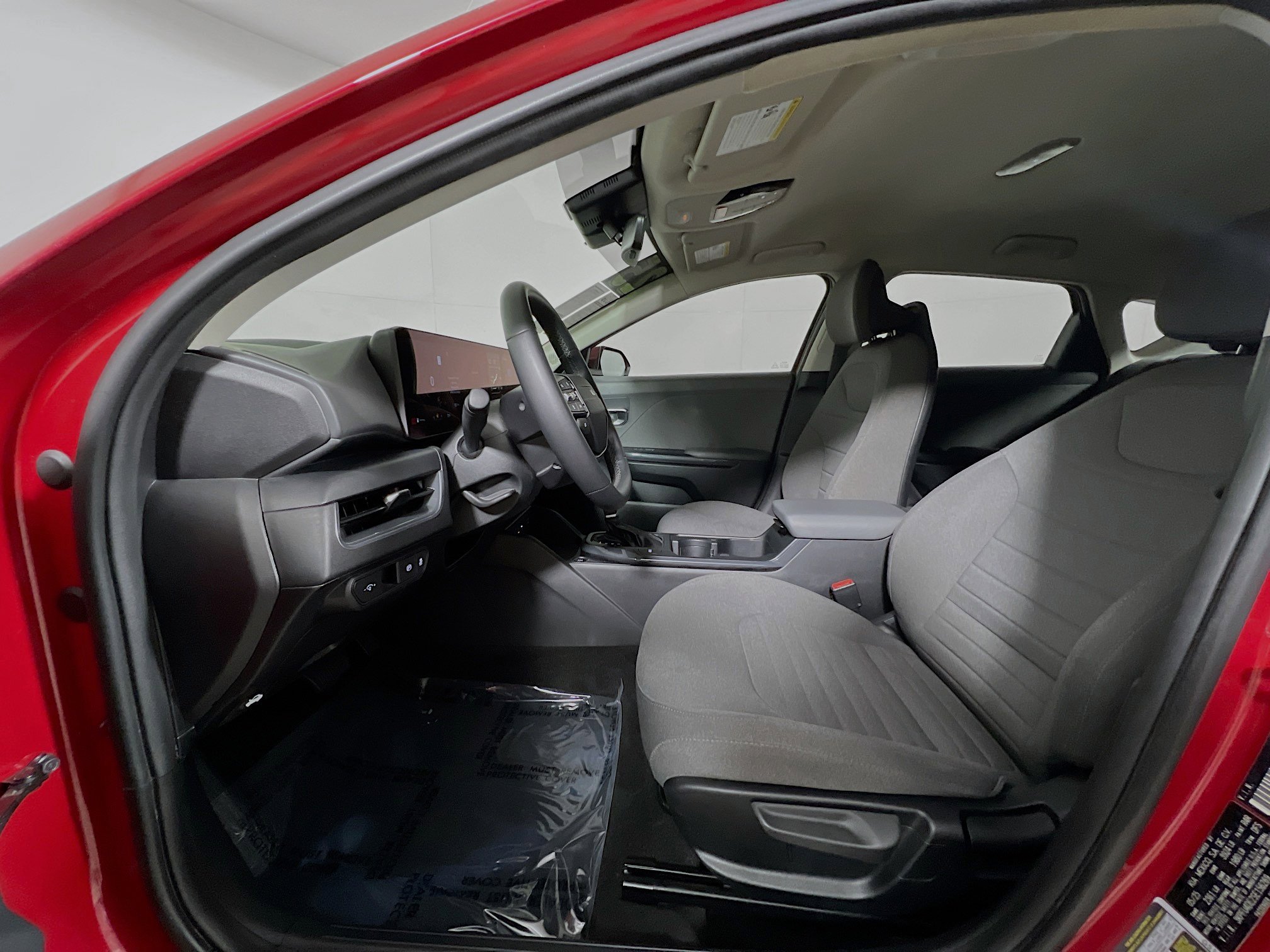 Used 2025 Kia K4 EX image 15