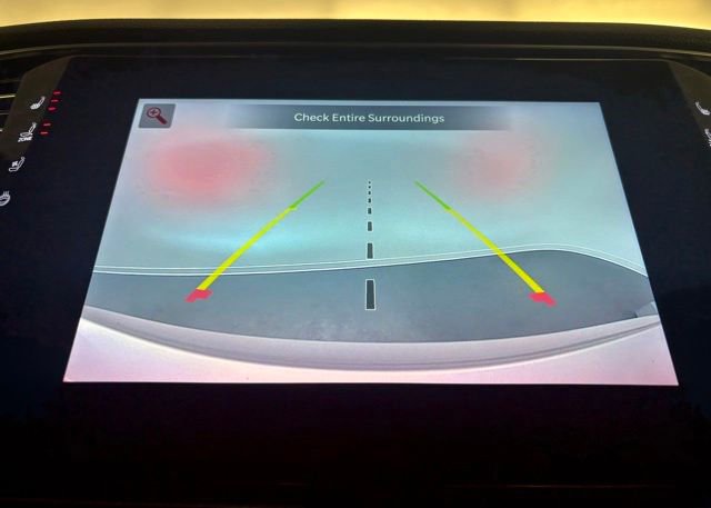 Used 2024 Jeep Wagoneer L Series II w/ Flexible Seating Group image 32