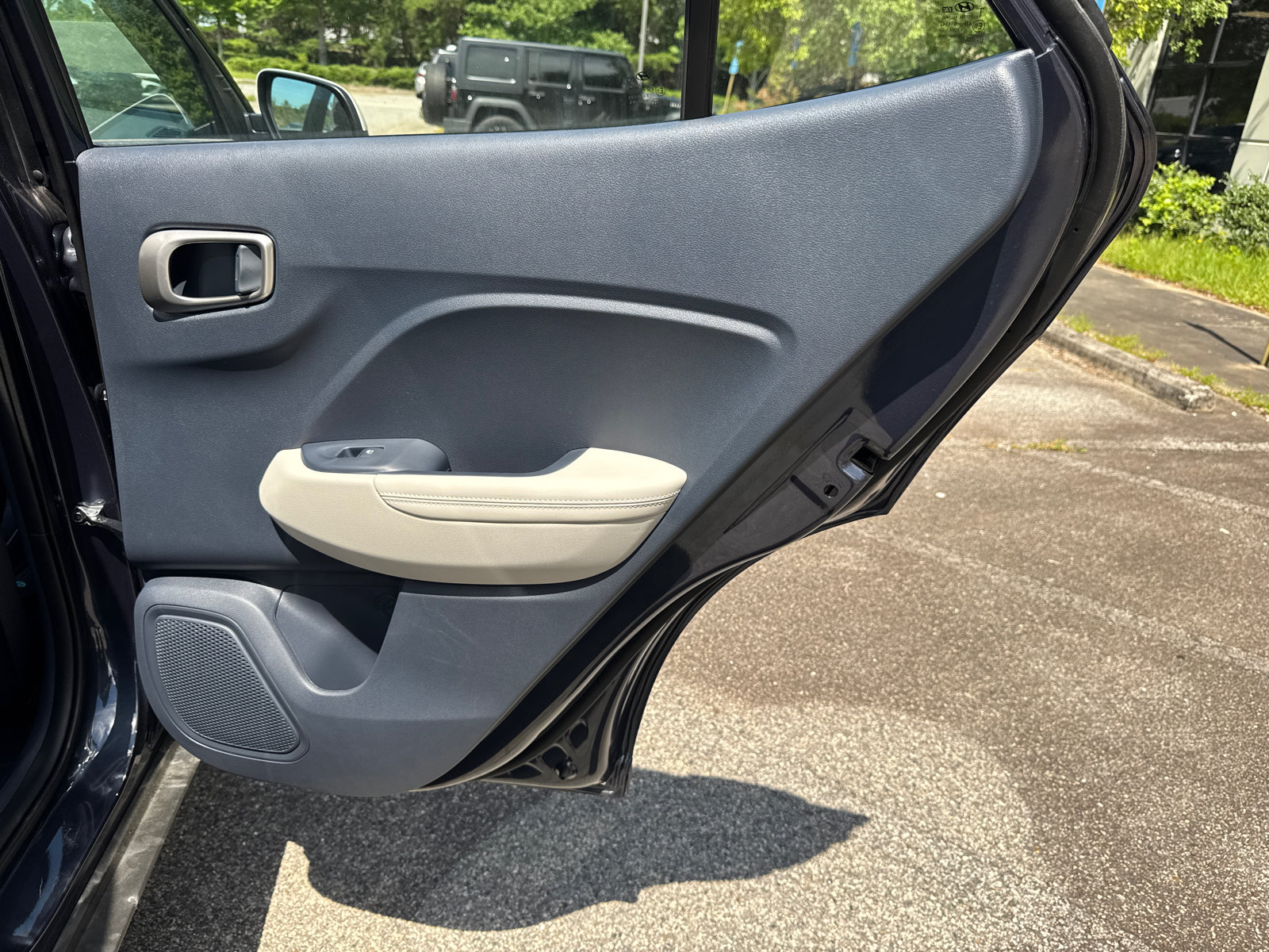 New 2026 Hyundai Venue SEL FWD image 17