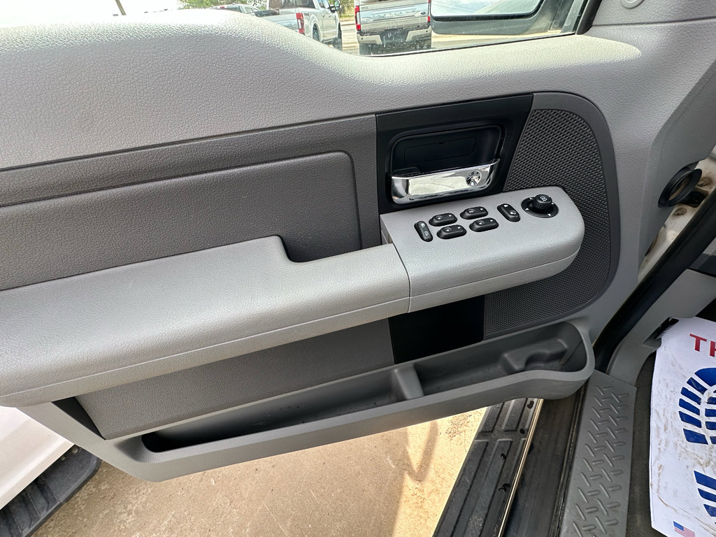 Used 2006 Ford F150 XLT AWD/4WD image 35