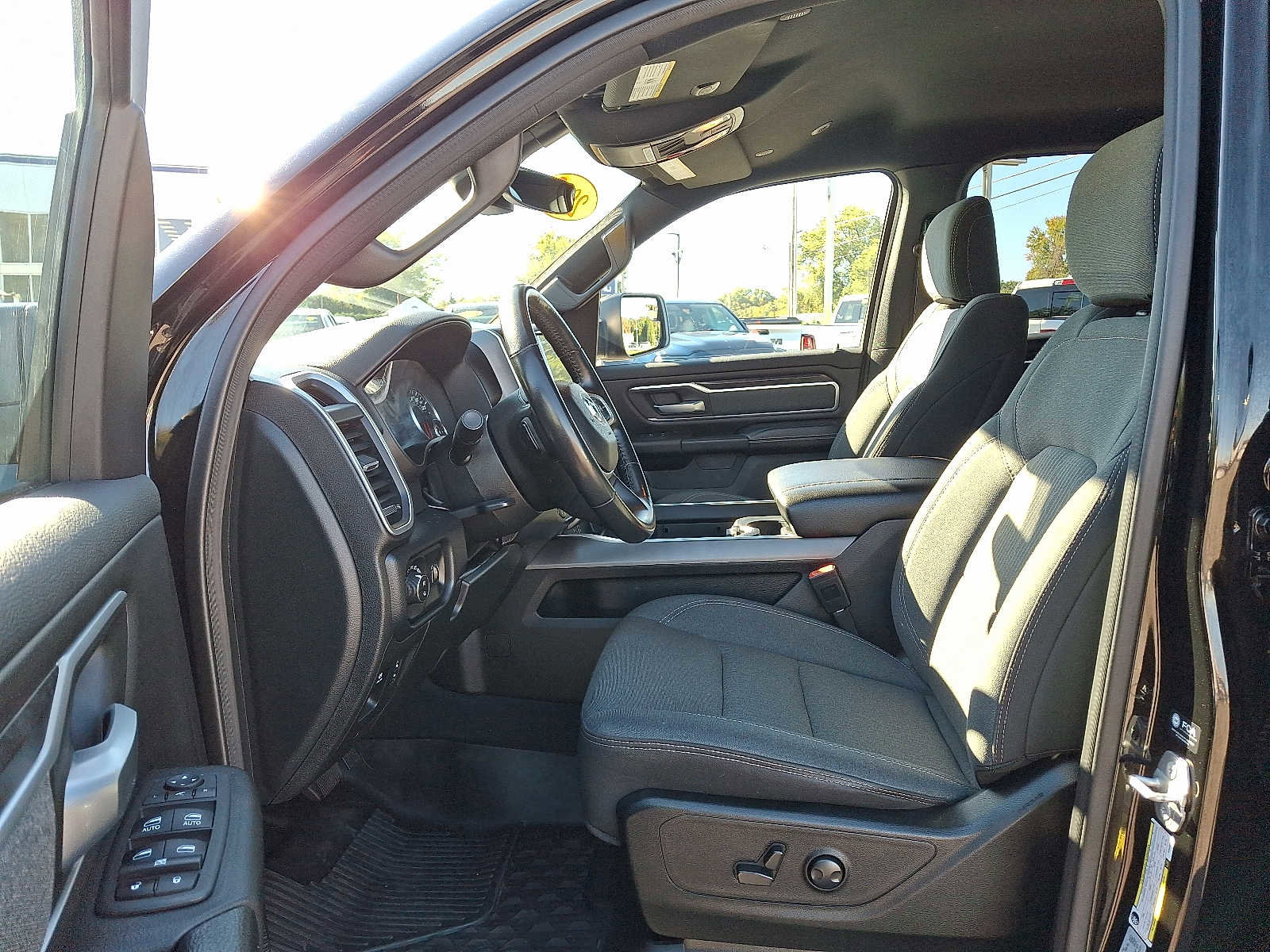 Used 2022 RAM 1500 Big Horn image 13