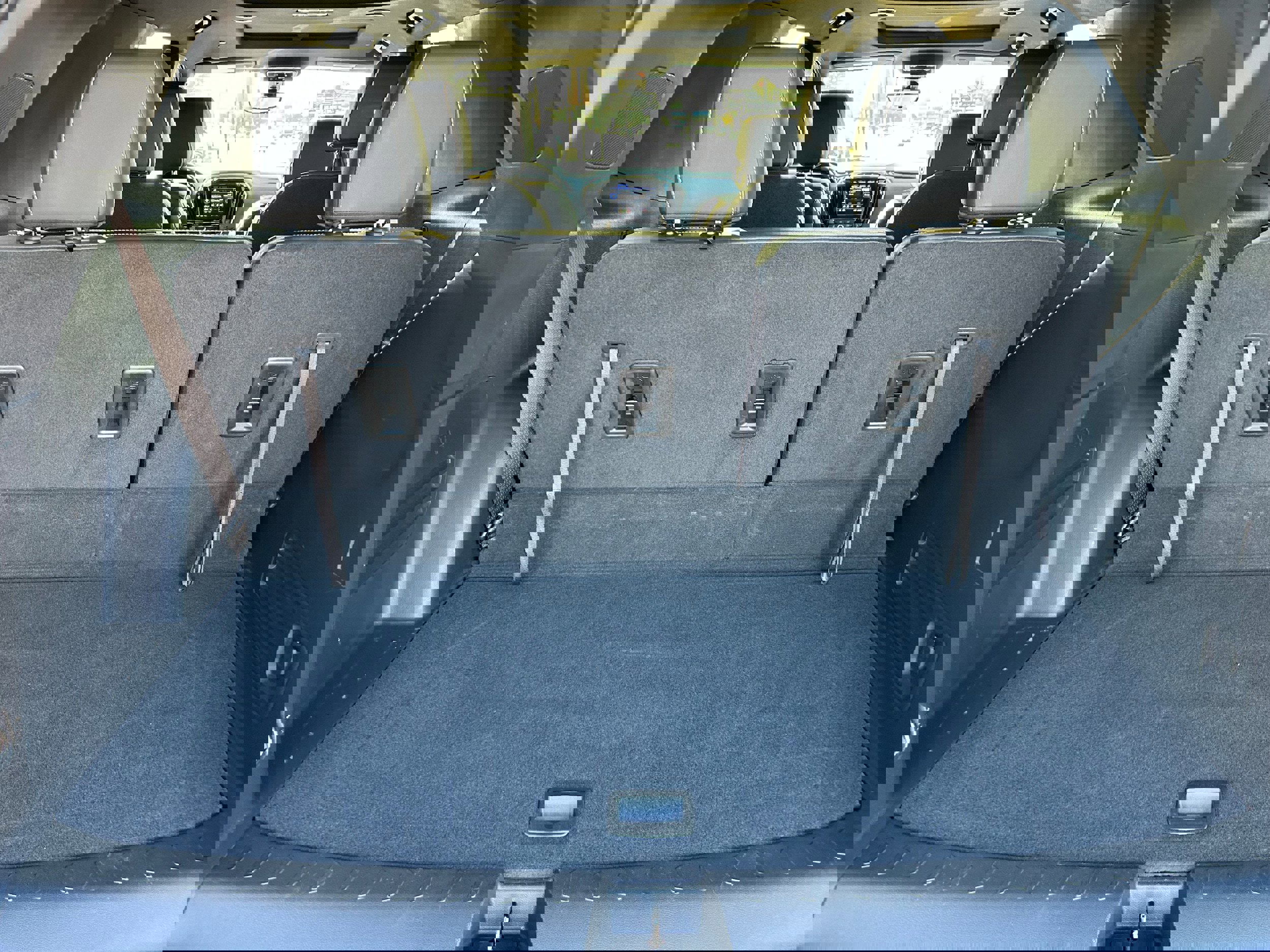 Used 2023 Chevrolet Traverse Premier image 6