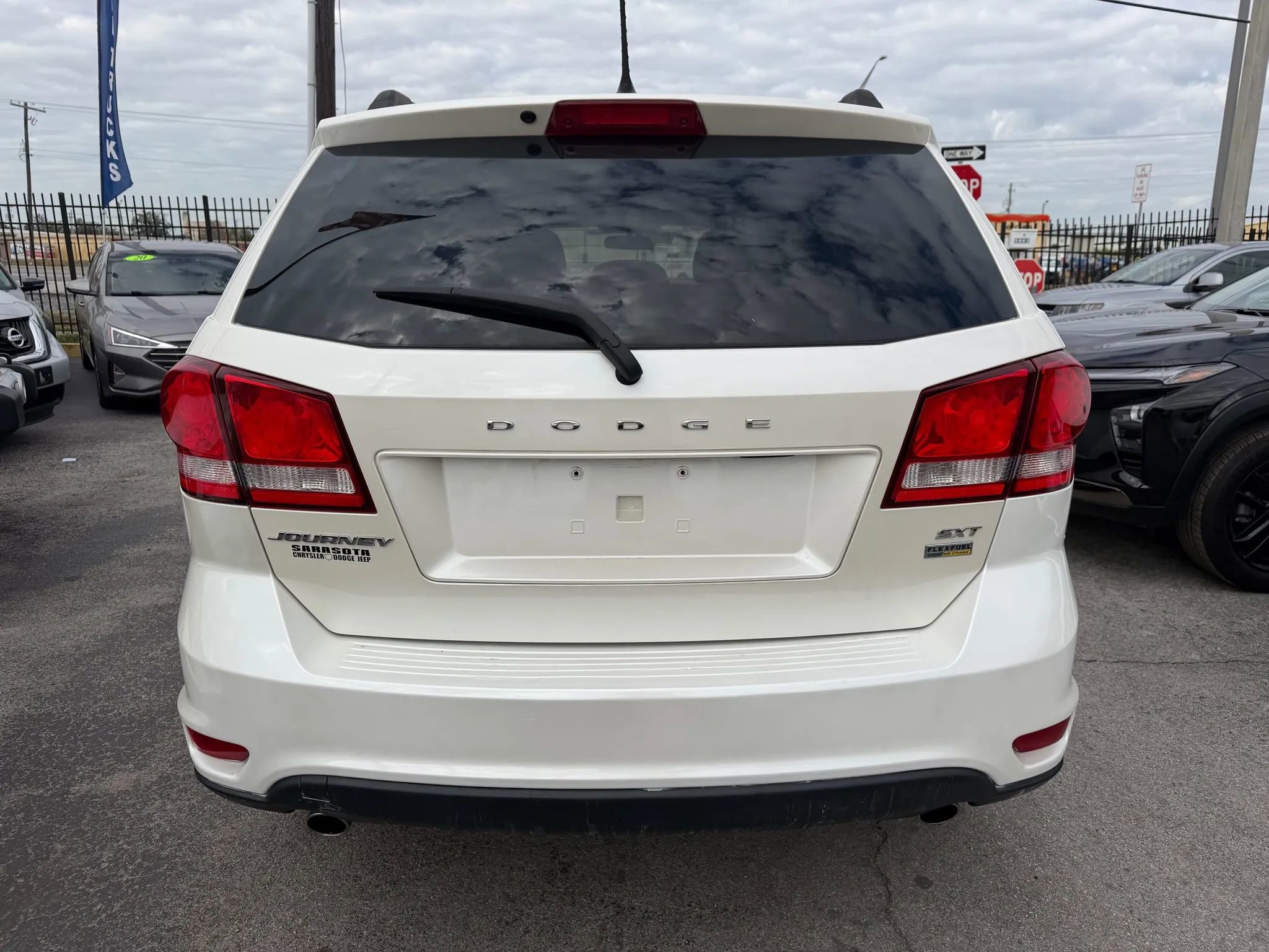 Used 2016 Dodge Journey SXT w/ Comfort/Convenience Group image 5