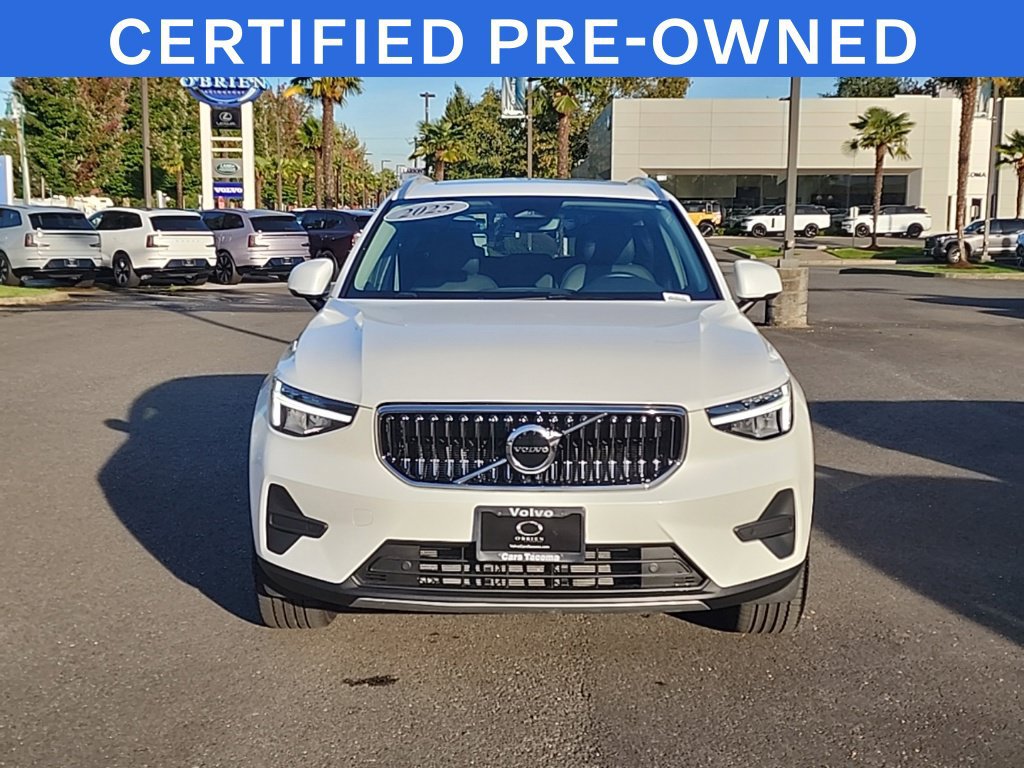 Used 2025 Volvo XC40 B5 Core w/ Protection Package Premier AWD/4WD image 7