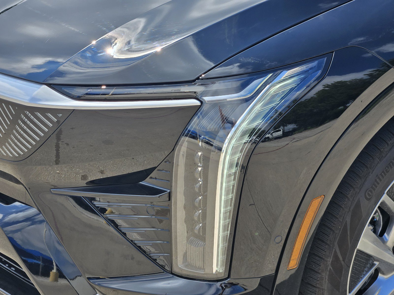 New 2026 Cadillac Optiq Luxury 1 RWD image 5