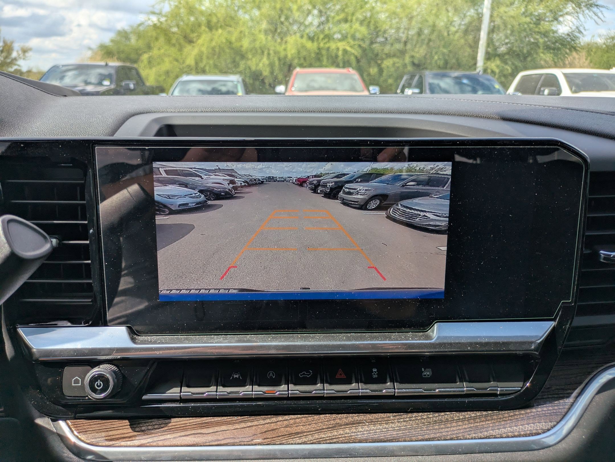 Used 2025 Chevrolet Silverado 1500 LT image 19